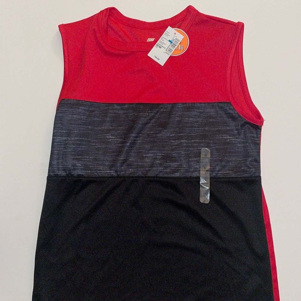 Boys Athletic Tank, medium, black and red, NWT 😍😆😊15% off bundles